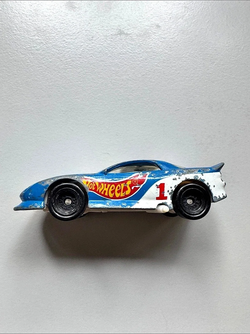 Hot Wheels Vintage Blue & White Die-Cast Car